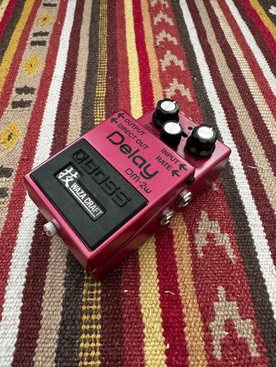 Boss DM-2W Delay Waza Craft 2015 - Present - Pink