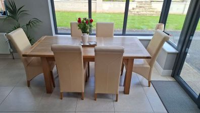 Solid Oak Extendable Dining Table & 6 Chairs