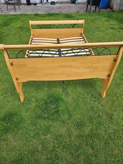 Double bed 4'6"