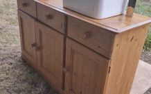 Sink cabinet