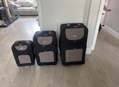 3 Piece Softside Luggage Suitcase Set