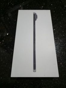 NEW iPhone 17 Air 256GB Black ( Irish stock )