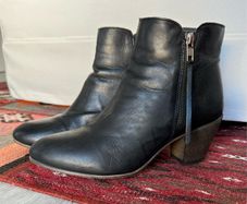 ALDO - Black ankle boots with heal - size 39