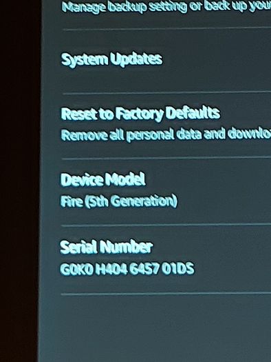 Amazon Fire 5th Generation, 8GB, Model SV98LN in very good cosmetic condition, but needs new Battery