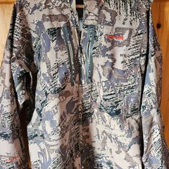 Sitka gear hunting  goretex suit