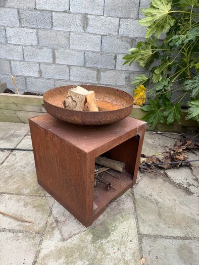 Fire pit