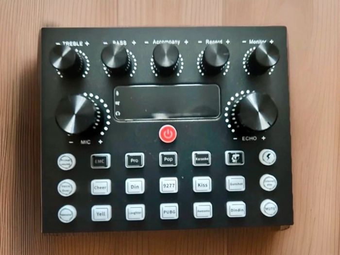 podcast V8S Podcast Studio Kit Microphone Sound Card Streaming Recording Bundle