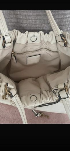 Marc Jacobs Cream Lambskin Leather Bag - The Christina Tote -