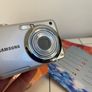 Samsung Es9 Camera 12.2 Mp F/2.9 Silver For Parts/repair Image 3
