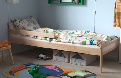 2 x IKEA SNIGLAR beds + mattresses