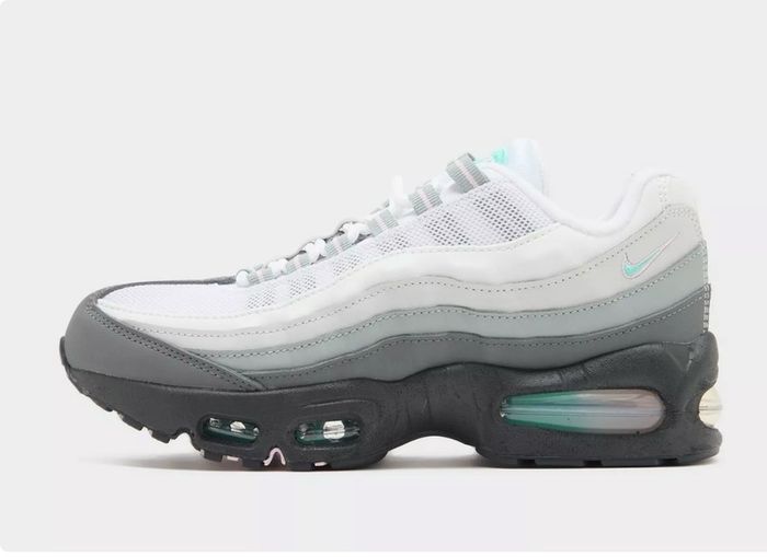 Nike air max size 5.5