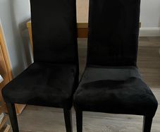 Offer: Free dinning chairs X2