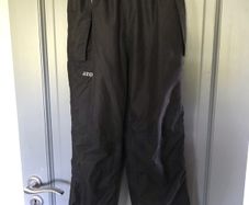 Unisex black Tog 24 scouting trousers aged 8-9 years