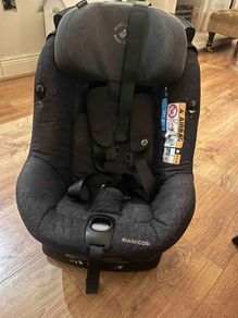 childs car seat