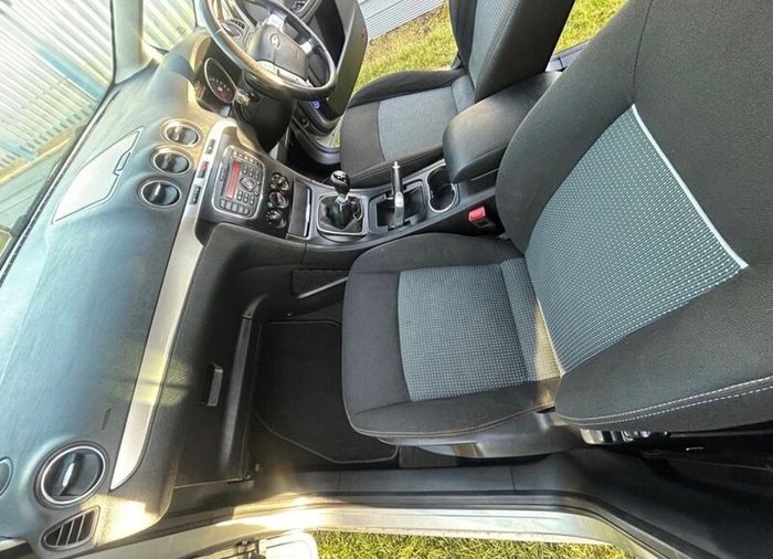 Ford Galaxy 2014