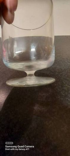 Guinness stemmed glass,,buyer collects or pays postage, thank you.good condition,