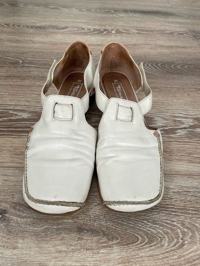 Women's flat real leather shoes Tamaris white shoes UK6 UK40