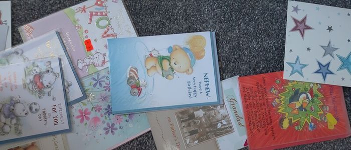 Selection of cards after business closure new 1 euro each