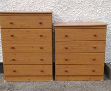 Chest of drawers