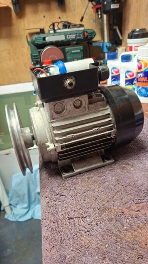 Single phase electric motor 2.2 kW (3.0 HP)