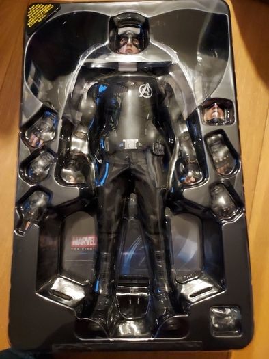 Hot Toys Captain America Concept Art Version MMS488 1/6 Hottoys