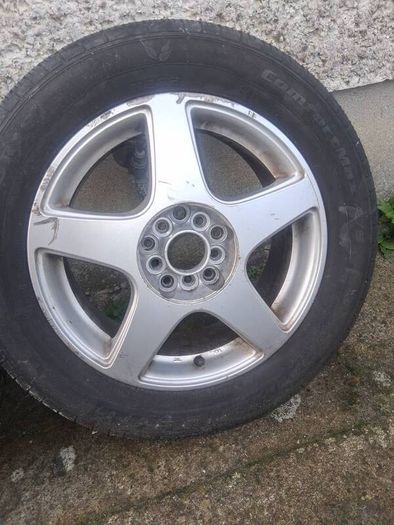 Bridgestone giro st5 alloys 5x114.3 and 5x100