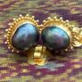 Carolyn Tyler Designer 22ct Gold & Tahitian Pearl Earrings Image 5