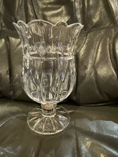 Block Tulip Garden 24% Full Lead Cut Crystal Hand Crafted 7" Tall Vase