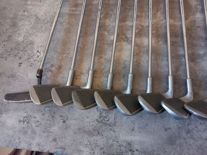 Memphis Golf irons. Right handed clubs.