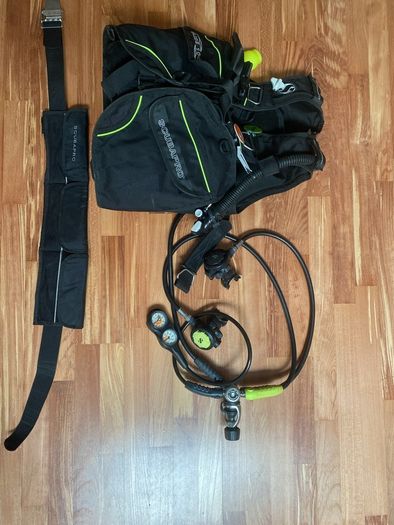 Scuba- BCD & Regs set.  Male (S) / Female (M)
