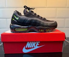 Nike Air Max 95 - Uk10.5