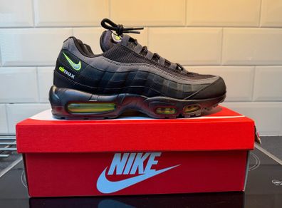 Nike Air Max 95 - Uk10.5
