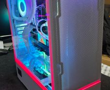 LianLi TUF i7 Ultra RTX 5070 White Gaming PC