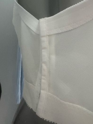 BNWT Triumph Women's Doreen L02 X Long line  Non-wired bra white colour size UK46 C EU105 C Postage included