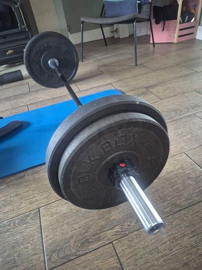 barbell and plates
