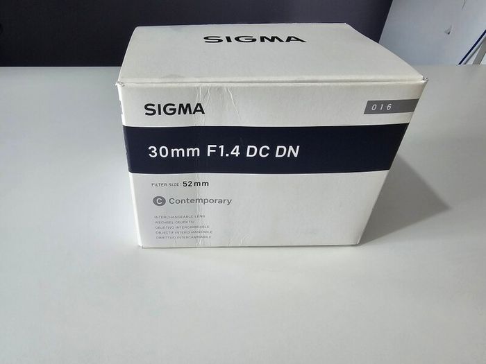 Sony A6500 and Sigma 30mm f1.4 lens kit (Euro 590)