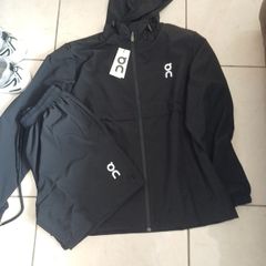 on cloud mens set