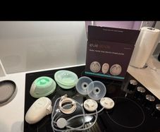 Elvie stribe handsfree double breast pump