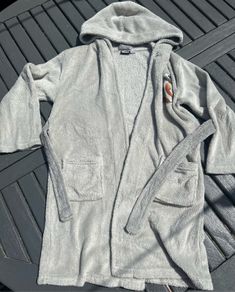Grey Star Wars Dressing Gown - Size 122-128cm - Approx Age 7-8yrs