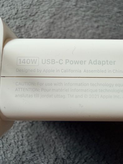 Apple 140W USB-C Power Adapter