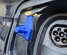 Skoda Vw Audi charge flap protection