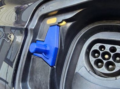 Skoda Vw Audi charge flap protection