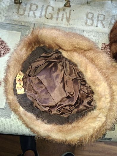 Two Beautiful Vintage Mink Fur Hats including an Irish made Sydney Vard Expert Furrier 10 South King Street Dublin 2 example also fur stole collar, PRICE IS FOR THE 3 ITEMS.