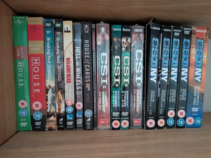 Massive TV Box Set Collection - Drama, Comedy & Cult Classics (Various Seasons / Boxed)