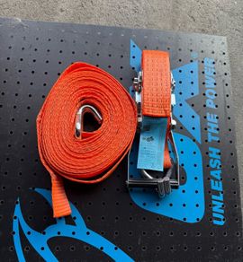 5000kg Ratchet Strap claw Rooks - 8 metres .