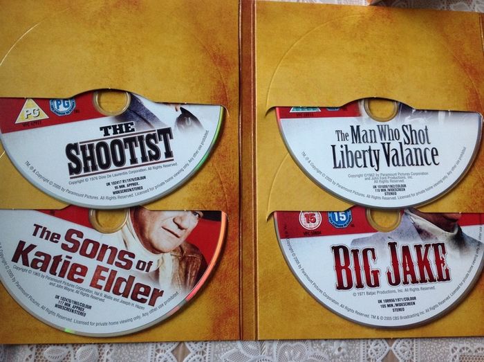The John Wayne Western Collection.  DVD Boxset.