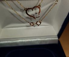 9 ct gold necklace