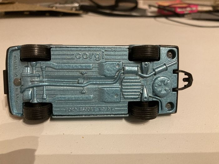 Corgi Ford Escort