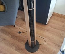 Simplex rotating tower fan