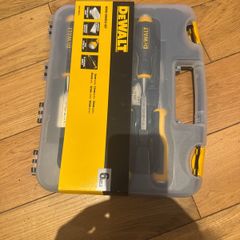 dewalt